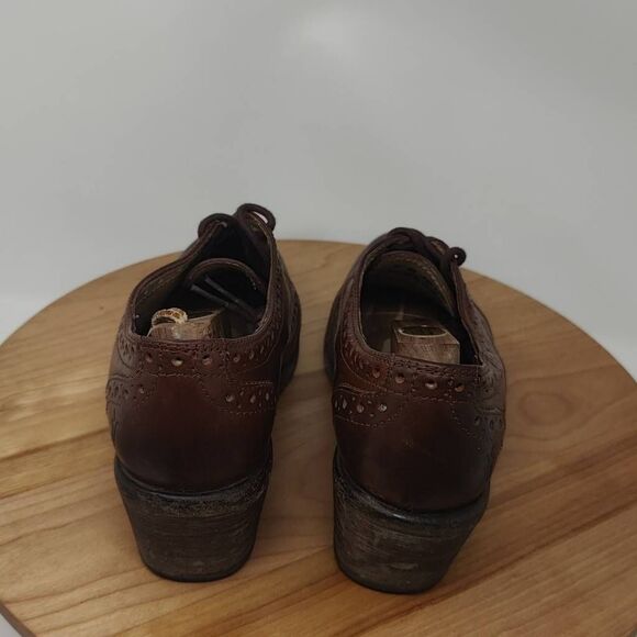 Frye Maggie Perf Oxford Wingtip Heeled Booties- Womens- Size 7-Brown-Leather - Picture 4 of 12